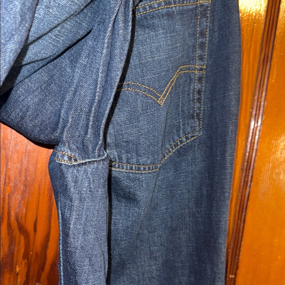 SOLD - Levi’s Women’s Baggy “Dad” Jeans – Deep Rinse – Size 32 x 34 – Worn Once - Picture 8 of 15